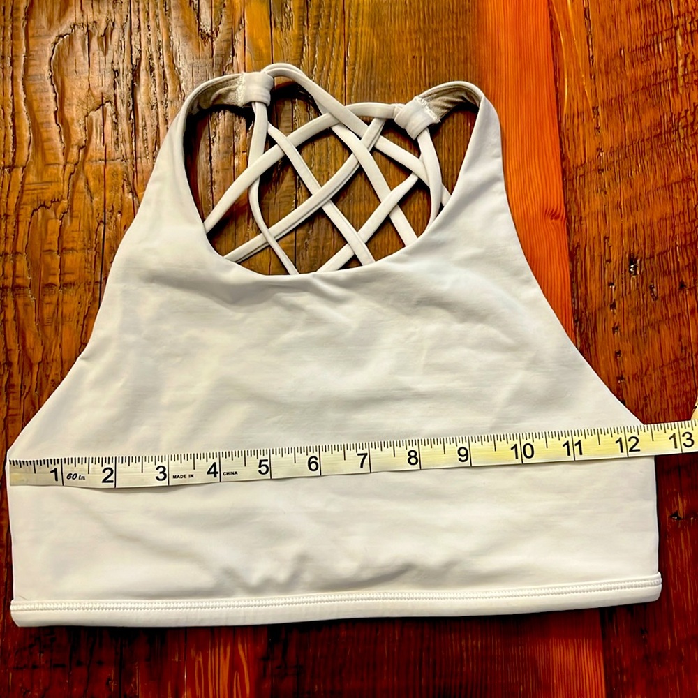 White LuLu Lemon sports bra. No tags.